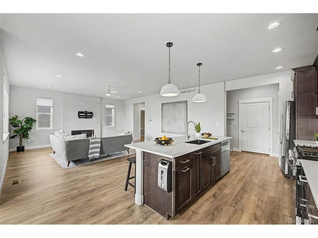 962 Campfire Dr, Fort Collins, CO 80524