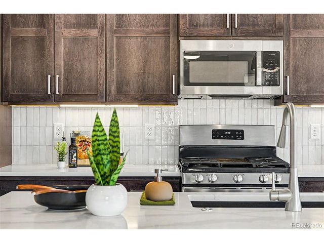 962 Campfire Dr, Fort Collins, CO 80524