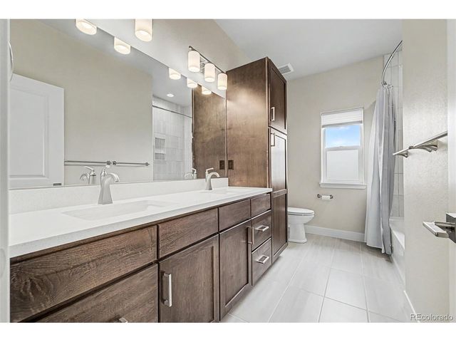 962 Campfire Dr, Fort Collins, CO 80524