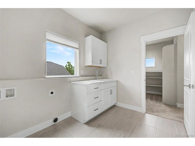 962 Campfire Dr, Fort Collins, CO 80524