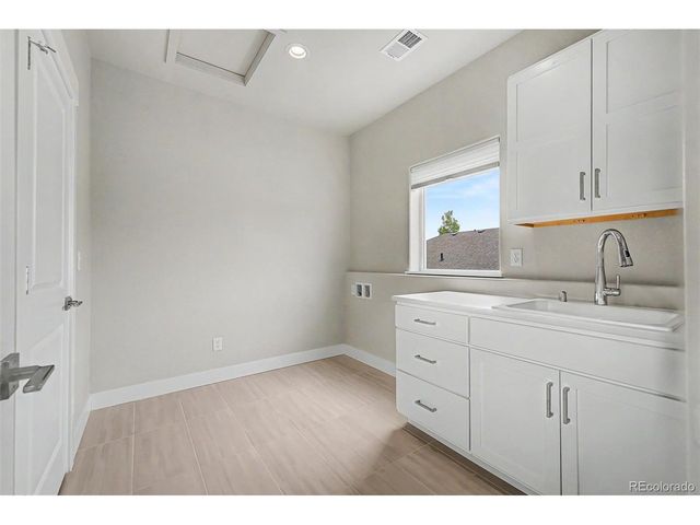 962 Campfire Dr, Fort Collins, CO 80524