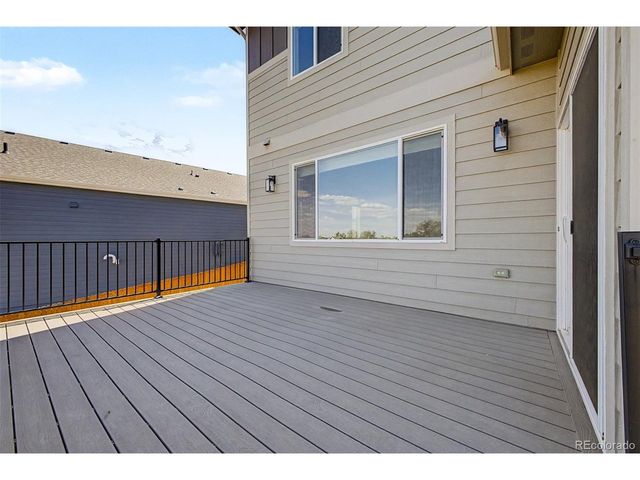 962 Campfire Dr, Fort Collins, CO 80524