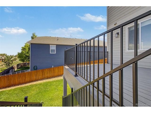 962 Campfire Dr, Fort Collins, CO 80524