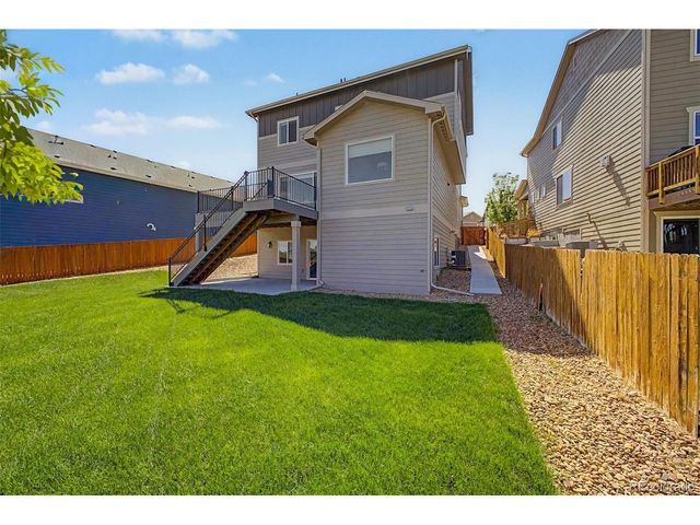 962 Campfire Dr, Fort Collins, CO 80524