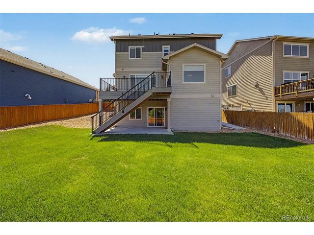 962 Campfire Dr, Fort Collins, CO 80524