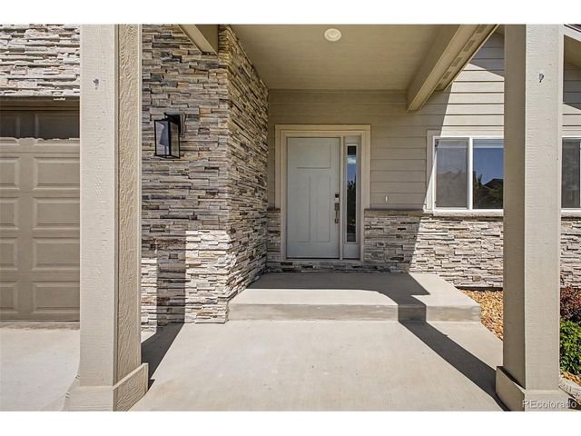 962 Campfire Dr, Fort Collins, CO 80524