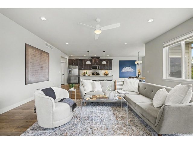 962 Campfire Dr, Fort Collins, CO 80524