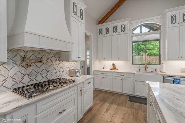 110 Overbrook Lane, Bossier City, LA 71111