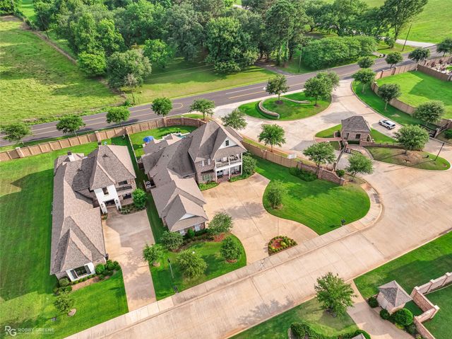 110 Overbrook Lane, Bossier City, LA 71111