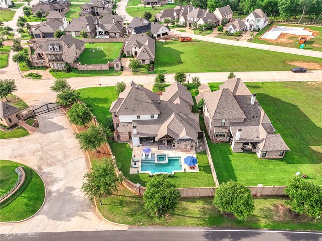 110 Overbrook Lane, Bossier City, LA 71111