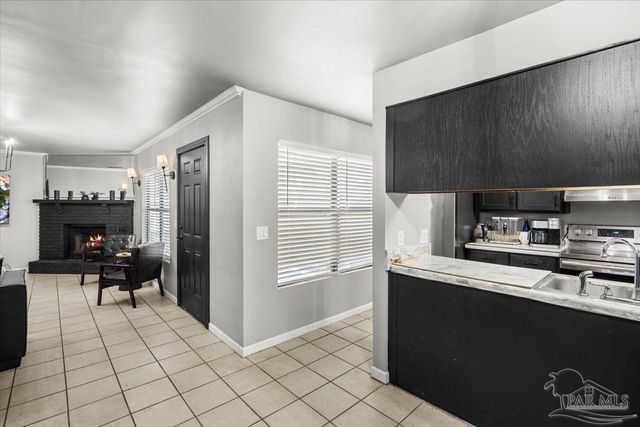 2301 W Michigan Ave 9, Pensacola, FL 32526