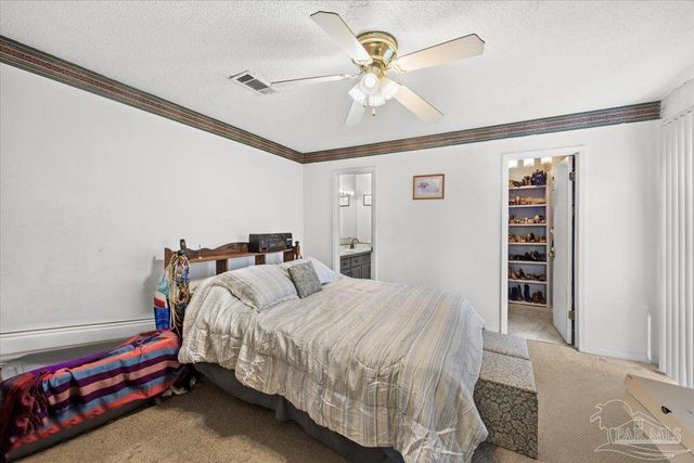 2301 W Michigan Ave 9, Pensacola, FL 32526