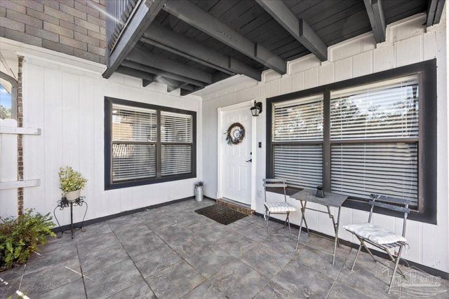 2301 W Michigan Ave 9, Pensacola, FL 32526