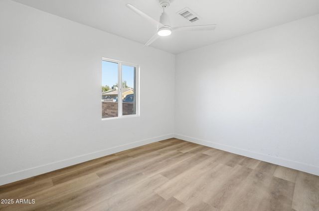 1137 W MOHAVE Street, Phoenix, AZ 85007