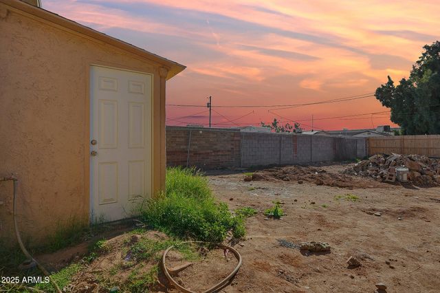 1137 W MOHAVE Street, Phoenix, AZ 85007