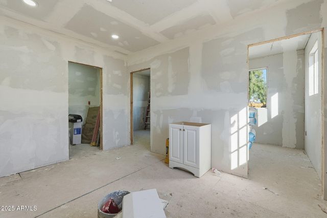 1137 W MOHAVE Street, Phoenix, AZ 85007