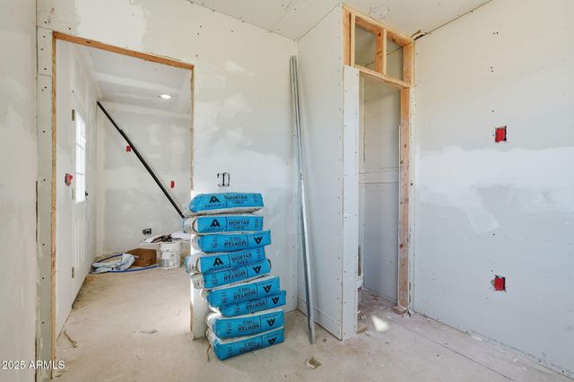 1137 W MOHAVE Street, Phoenix, AZ 85007