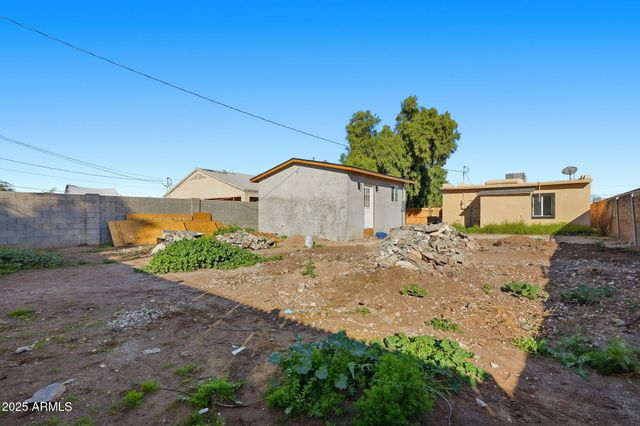 1137 W MOHAVE Street, Phoenix, AZ 85007