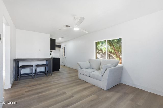 1137 W MOHAVE Street, Phoenix, AZ 85007