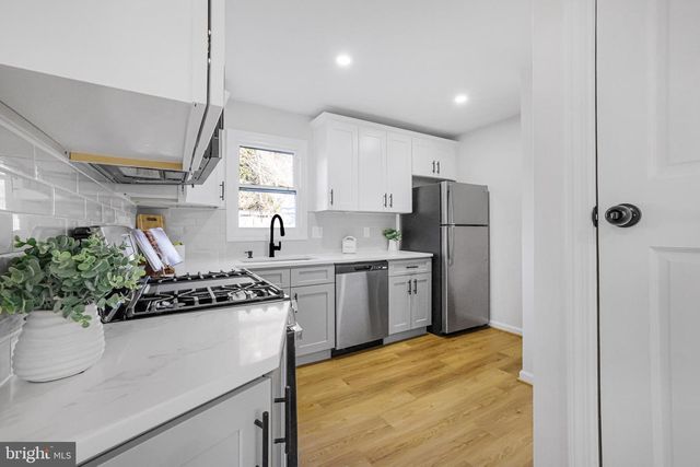 4305 GARRETT PARK RD, Silver Spring, MD 20906