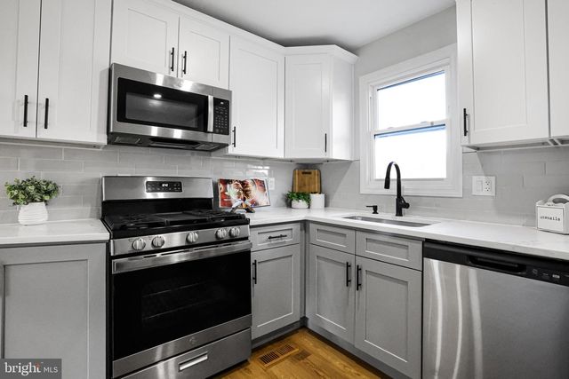 4305 GARRETT PARK RD, Silver Spring, MD 20906