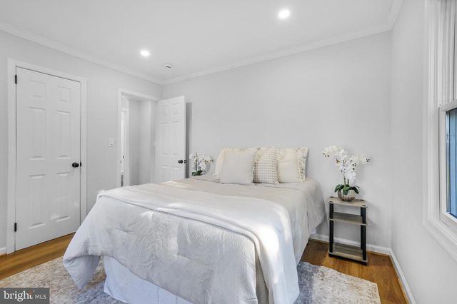 4305 GARRETT PARK RD, Silver Spring, MD 20906