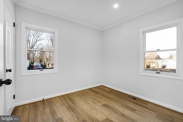 4305 GARRETT PARK RD, Silver Spring, MD 20906