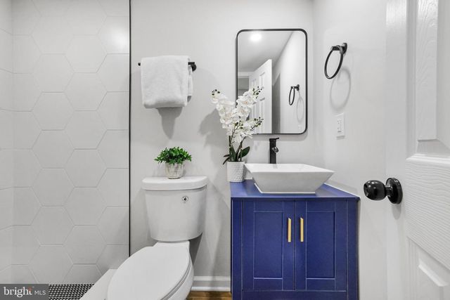 4305 GARRETT PARK RD, Silver Spring, MD 20906