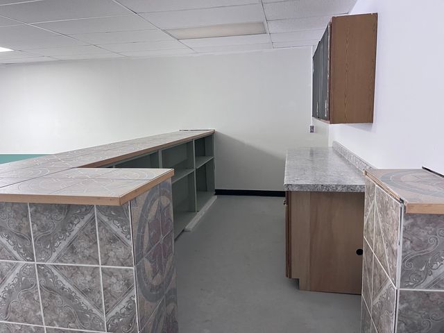 4756 East State Street, Rockford, IL 61108