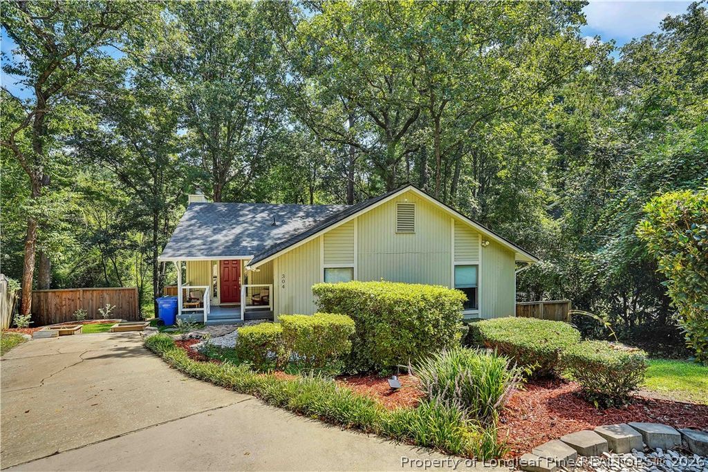 304 Whipple Tree Lane, Fayetteville, NC 28314 — photo 3