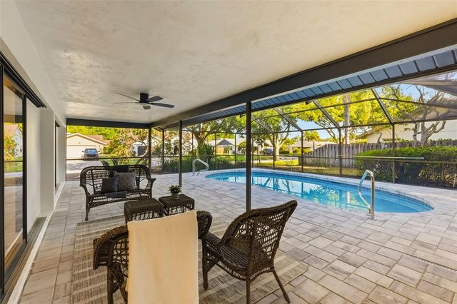 2700 SEDGEFIELD COURT E, Clearwater, FL 33761