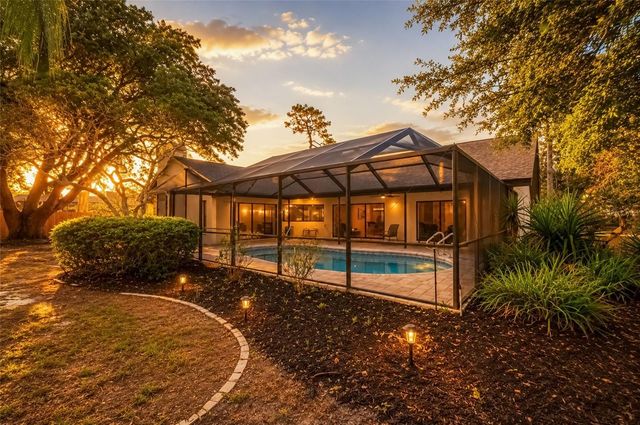 2700 SEDGEFIELD COURT E, Clearwater, FL 33761
