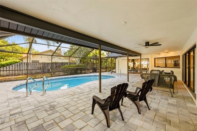 2700 SEDGEFIELD COURT E, Clearwater, FL 33761