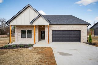 506 Morgan Dr, Smithville, TN 37166