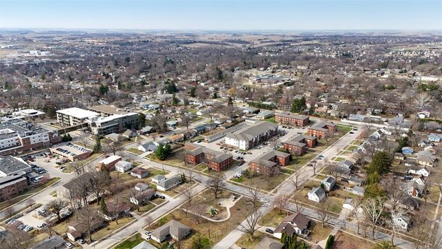 100 Grandview Court 100, Iowa City, IA 52246