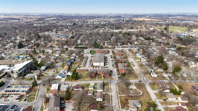 100 Grandview Court 100, Iowa City, IA 52246