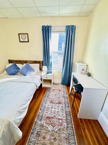 1656 North Shore Rd 2, Revere, MA 02151