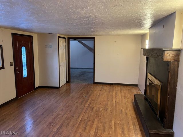 632 Edmond Avenue, Streetsboro, OH 44241