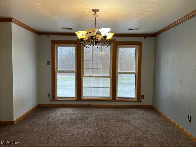 632 Edmond Avenue, Streetsboro, OH 44241