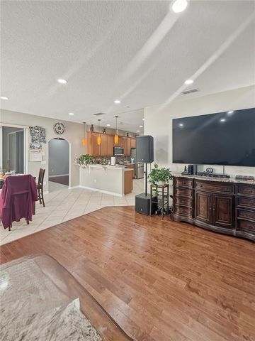 2056 CLAPPER TRAIL, Apopka, FL 32703