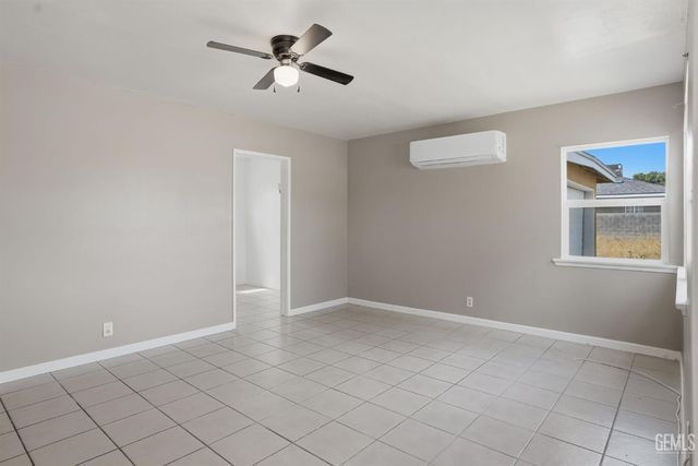 4609 Center, Bakersfield, CA 93306