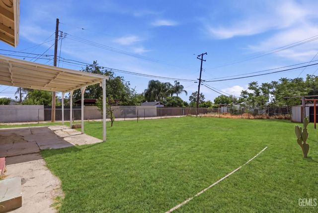 4609 Center, Bakersfield, CA 93306