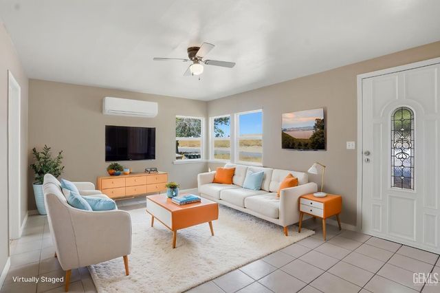 4609 Center, Bakersfield, CA 93306