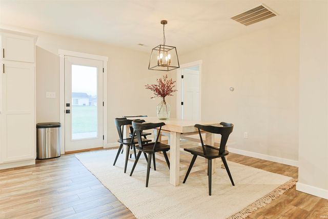 29710 Newcastle Drive, Elkhart, IN 46514