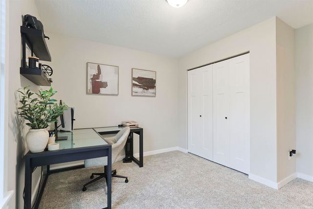 29710 Newcastle Drive, Elkhart, IN 46514