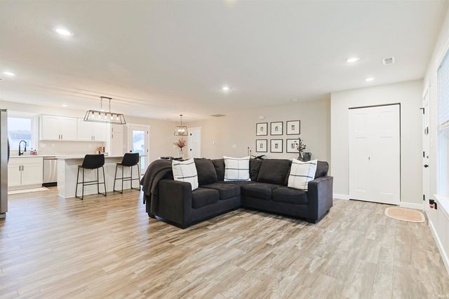 29710 Newcastle Drive, Elkhart, IN 46514