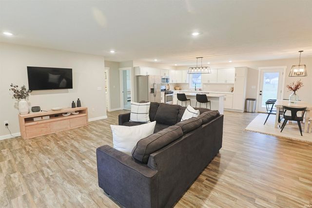 29710 Newcastle Drive, Elkhart, IN 46514