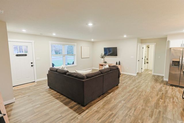 29710 Newcastle Drive, Elkhart, IN 46514