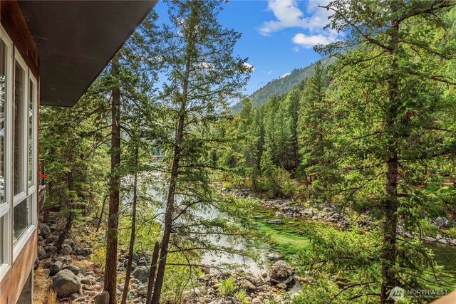 8970 Icicle Road, Leavenworth, WA 98826