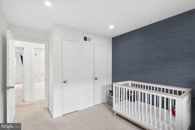 7024 ALICENT PL, Mclean, VA 22101